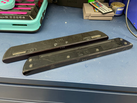 Wireless Sensor Bar - Black - 3rd Party (Nintendo Wii) Pre-Owned