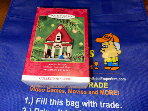 Serivce Station #18 (2001) Don Palmiter (Nostalgic House and Shops) (Collector's Series) (Hallmark Keepsake) Pre-Owned: Ornament and Box