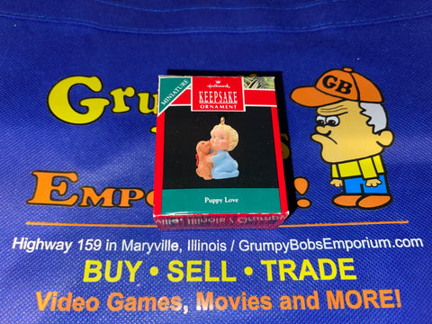 Puppy Love (Miniature) (1990) (Hallmark Keepsake) Pre-Owned: Ornament and Box