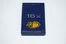 MadCatz 16X Memory Card - Purple (GameCube) Pre-Owned