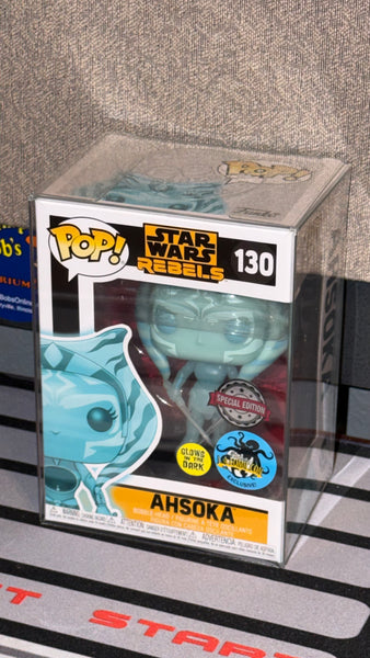 POP! Star Wars #130: Rebels - Ahsoka [Special Edition] [L.A. Comic Con Exclusive] [Glows in the Dark] (Funko POP!) Figure and Box w/ Protector (Box Damage)