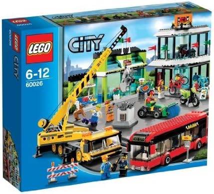 City: Town Square (60026) 914 Pieces (Lego Set) NEW