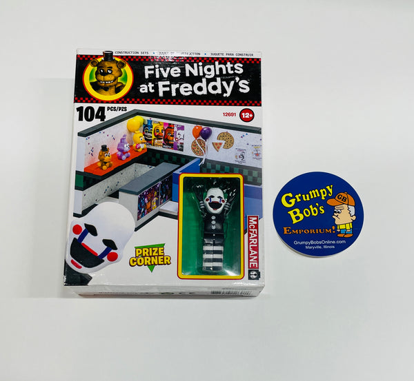 Five Nights at Freddy's FNAF / 12691 / PRIZE CORNER Construction Set / 104 Pcs / Ages 12+ / 2017 McFarlane Toys - Scott Cawthon /  New in Box / SEE PICTURES