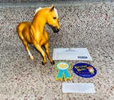 Breyer Reeves / Gold Coast Palomino in Marabella Mold / Was Only Available Aug.-Dec. 2001 / See Info in Listing / Approx. 8" x 10" / Pre-Owned / No Box / See Pictures