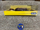 Breyer Reeves / Traditional Series / SMARTY JONES / #586 / 2005 / 1:9 Scale / 2004 Kentucky Derby and Preakness Stakes Winner /  in Original Box / See Pictures and Info in Listing