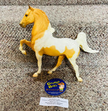 Breyer Molding Co. USA / "A Class Act" Pinto Five-Gaiter Saddlebred Show Special / Approx. 9 1/2" x 11" / Pre-Owned / No Box / See Pictures