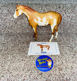 Breyer Molding Co. USA / INDIANA / #701002 / 2002 Spring Show Special Ed. Model / Was Only Available Feb.-July 2002 / Includes COA / See Info in Listing / Approx 8 1/2" x 9 1/2" / Pre-owned / No Box / See Pictures