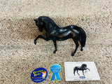 Breyer Molding Co. ECLIPSE / #700299 / Includes COA / 1999 Show Special Produced for Breyer Special Events / Available Only at Shows Aug.-Nov. '99 / Pre-Owned / NO Box / See Info in Listing