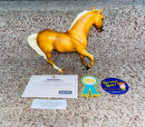 Breyer Reeves / Gold Coast Palomino in Marabella Mold / Was Only Available Aug.-Dec. 2001 / See Info in Listing / Approx. 8" x 10" / Pre-Owned / No Box / See Pictures