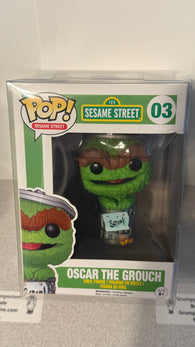 POP! Sesame Street #03: Oscar The Grouch (Funko POP!) Figure and Box w/ Protector (Box Damage)