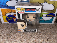 POP! Television #625: Smallville - Clark Kent (Funko POP!) Figure and Box w/ Protector*