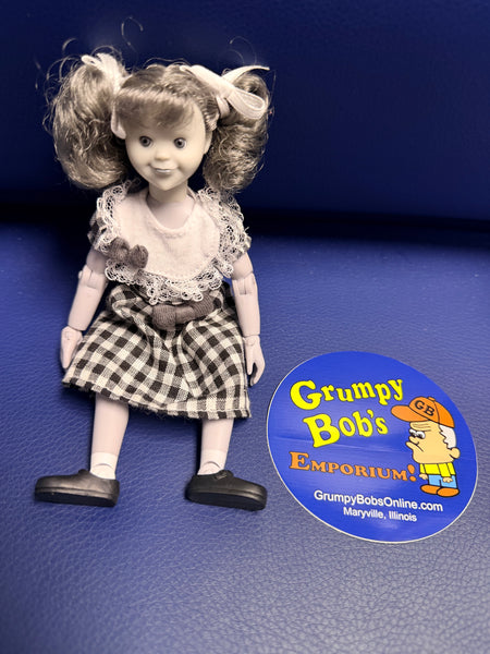 2010 San Diego Comic Con Talky Tina 6" Figure from "The Twilight Zone" by Bif Bang Pow (Toys and Collectibles) Pre-Owned (Item as PICTURED)