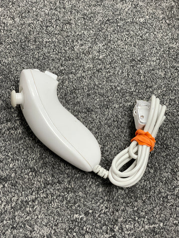 Nunchuk - White - 3rd Party (Nintendo Wii) Pre-Owned