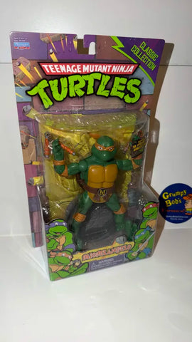 Teenage Mutant Ninja Turtles: Classic Collection - Michelangelo [Action Figure] 2012 (Playmates) NEW (Box is taped/Foot is loose inside package/As is)