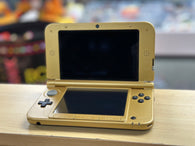 BROKEN: System ONLY - Gold / Zelda: A Link Between Worlds Edition (Nintendo 3DS XL) Pre-Owned (As Is/Broken/For Parts)