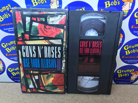 Guns N' Roses: Use Your Illusion II - World Tour - 1992 in Tokyo (VHS) Pre-Owned