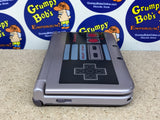 SYSTEM - Retro NES Edition (Nintendo 3DS XL) Pre-Owned: System, Stylus, Manual, Charger, Cardboard Tray and Box [Matching Serial] (As Pictured)