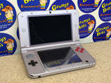 SYSTEM - Retro NES Edition (Nintendo 3DS XL) Pre-Owned: System, Stylus, Manual, Charger, Cardboard Tray and Box [Matching Serial] (As Pictured)