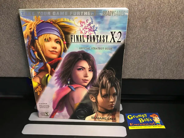 Final Fantasy X-2 (Signature Series Official Strategy Guide) (BradyGames) Pre-Owned w/ Poster (Pictured)