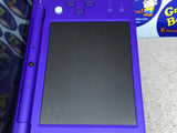 SYSTEM - Purple / Silver - Mario Kart 7 Edition [NO GAME] (New Nintendo 2DS XL) Pre-Owned: System, Stylus, AR Cards, Charger, Cardboard Tray and Box [Matching Serial] (As Pictured)