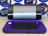SYSTEM - Purple / Silver - Mario Kart 7 Edition [NO GAME] (New Nintendo 2DS XL) Pre-Owned: System, Stylus, AR Cards, Charger, Cardboard Tray and Box [Matching Serial] (As Pictured)