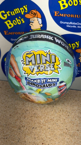 MGA's Miniverse Make It Mini Dinosaurs: Jurassic World [Mystery Item] NEW