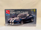 Dodge Viper GTS Coupe (8055) 1:25 Scale (The ERTL Company) (AMT Plastic Model Kit) New in Box (Pictured)