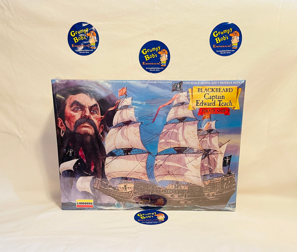 Blackbeard Captain Edward Teach Pirate Ship (70858) 1:250 Scale