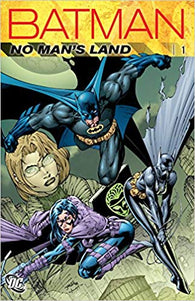 Batman: No Man's Land - Vol. 1 (Graphic Novel) (Paperback) Pre-Owned