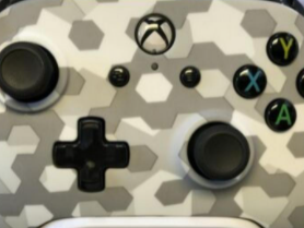 PowerA Wired Controller - Hex Camo (Xbox One) Pre-Owned (Controller ONLY - Cord NOT included)