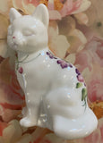 Fenton Art Glass / White Milk Glass Sitting Cat / Hand-Painted Pansies / 1985-1996 Label / Fenton Stamp / Signed but blurred / Approx. 3 3/4" / No Original Box  (Pre-Owned)