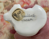 Fenton Art Glass / White Milk Glass Sitting Cat / Hand-Painted Black Flowers / 1982-1985 Label / Fenton Stamp / Aapprox. 3 3/4" / Signed / (Collectibles) Pre-Owned (As Pictured)