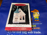 Town Church #12 (1995) (Nostalgic House and Shops) (Collector's Series) (Hallmark Keepsake) Pre-Owned: Ornament and Box
