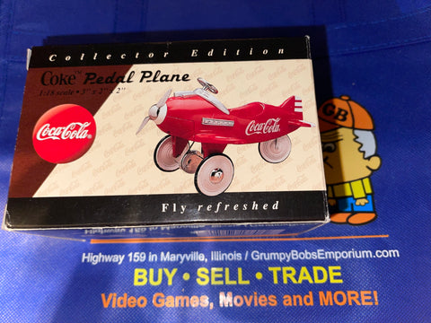 Pedal Plane - Fly Refreshed (Collector's Edition) 1:18 Scale - 3"x 2"x 2" (1997) (Coca-Cola) Pre-Owned w/ Box