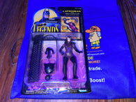 Legends of Batman: Catwoman with Quick Climb Claw and Capture Net w/ Official Collector's Card (Kenner) (Action Figure) NEW
