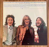 America "Hearts" 1975 Warner Bros. / USA (BS2852) (*Chipped Cover and Inner Sleeve) (Vinyl) Pre-Owned