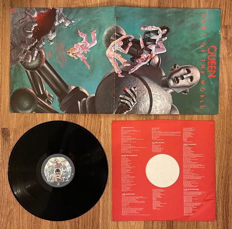 Queen: "News Of The World" / 6E-112  SP (Specialty Pressing) / 1977 Elektra/Asylum Records / USA / (Gatefold/Vinyl) Pre-Owned