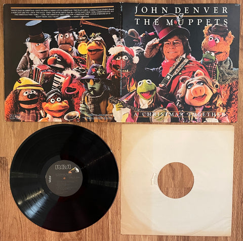 John Denver and The Muppets: "A Christmas Together" / AQL1-3451 Stereo / 1979 RCA Victor / RCA Records / USA / (Gatefold/Vinyl) / DOES NOT INCLUDE POSTER / Pre-Owned