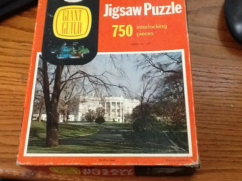Whitman Giant Guild Jigsaw Puzzle "The White House" 750 pieces (Pre-Owned)