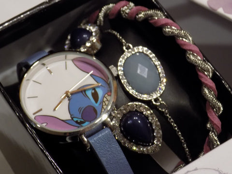Lilo and Stich  Wrist Watch / Bracelet Gift Set (Accutime Watch Corp.) NEW