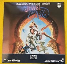 The Jewel Of The Nile (LaserDisc) Pre-Owned